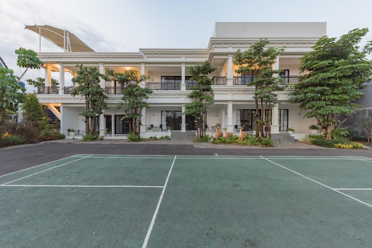 Urbanview Hotel Khayrizsan Tasikmalaya By Reddoorz Exterior foto